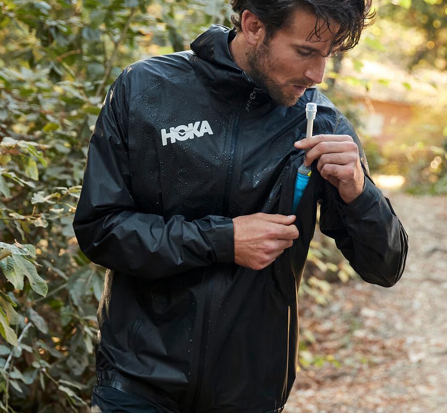 Jaqueta Hoka One One Masculino Pretas - Gore-Tex Shakedry™ Run - 349-JAGMCN